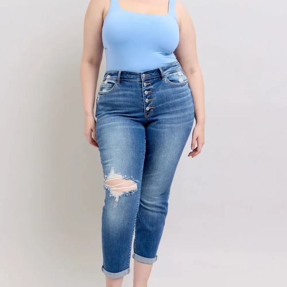 Judy Blue Full Size Button Fly Distressed Jeans with Pockets Plus Size - Picture 1 of 6